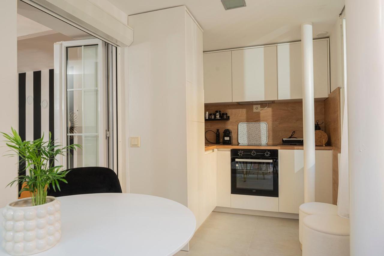 M&M Apartment Загреб Екстериор снимка